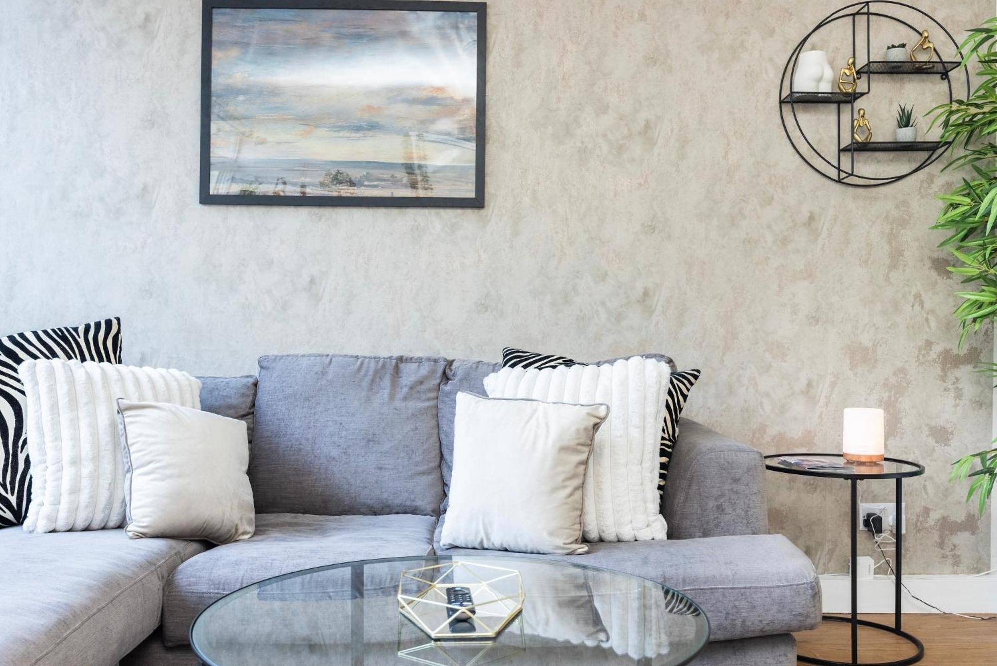 Trendy 4 Bed Apartment Near Vibrant Shoreditch W Balcony And Walking Distance To Tube London Ngoại thất bức ảnh