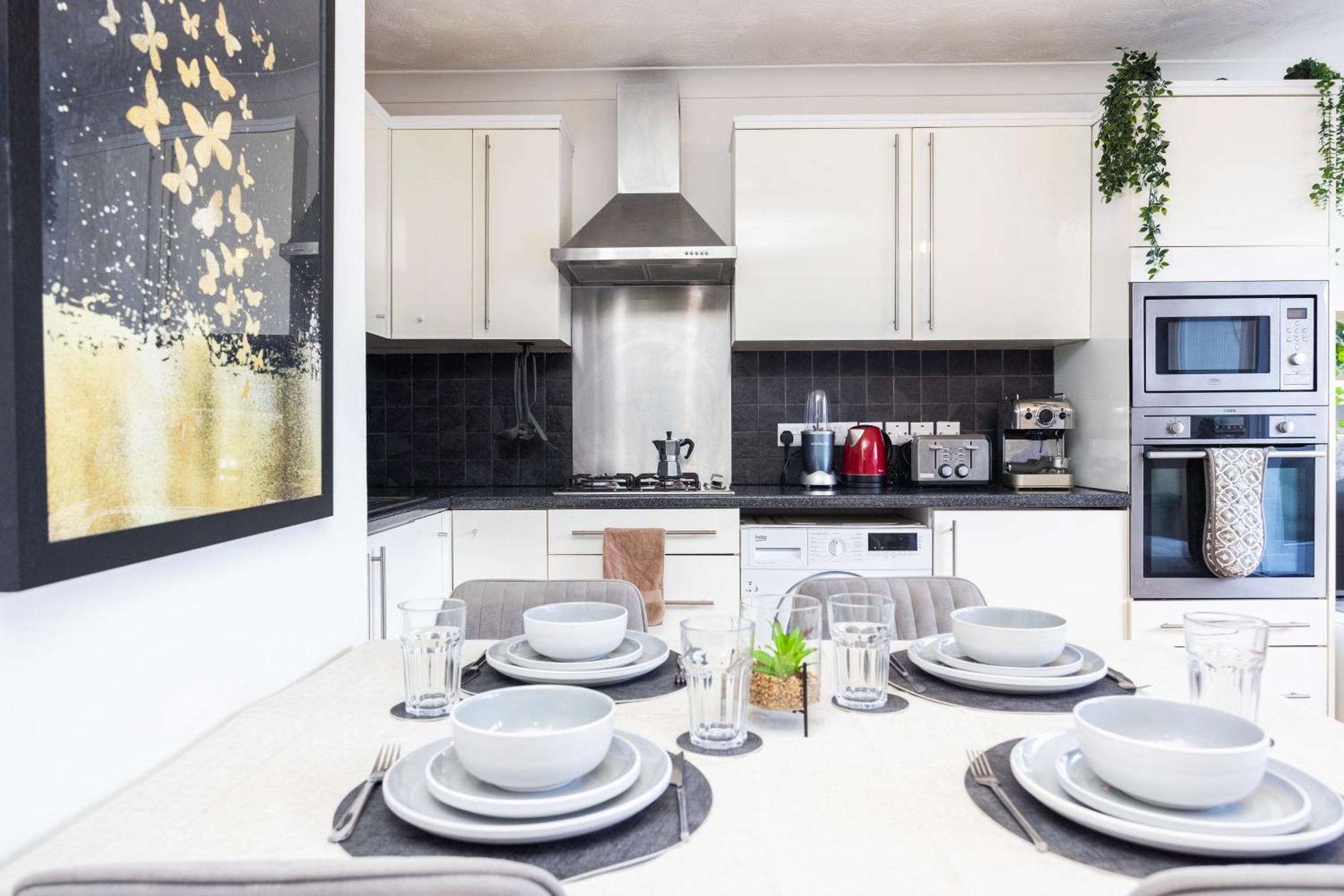 Trendy 4 Bed Apartment Near Vibrant Shoreditch W Balcony And Walking Distance To Tube London Ngoại thất bức ảnh